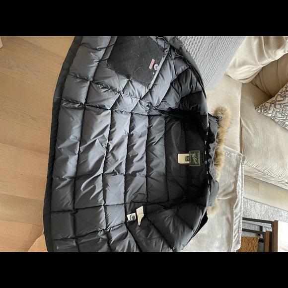 Women’s Black Woolrich Winter Jacket - Picture 2 of 7